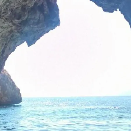 Mediterranean 180º Sea & Island Views 圣波拉